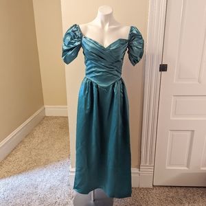 Vintage seafoam green shiny off the shoulder sweetheart neckline dress size S